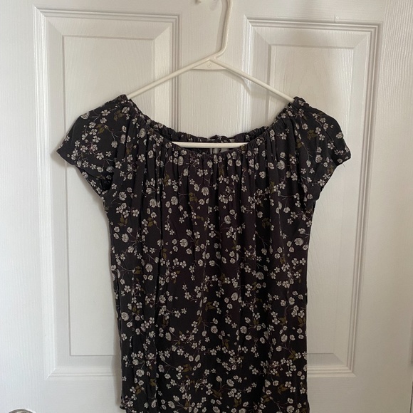 Loft Gray Floral Short-Sleeved Shirt - Picture 2 of 3